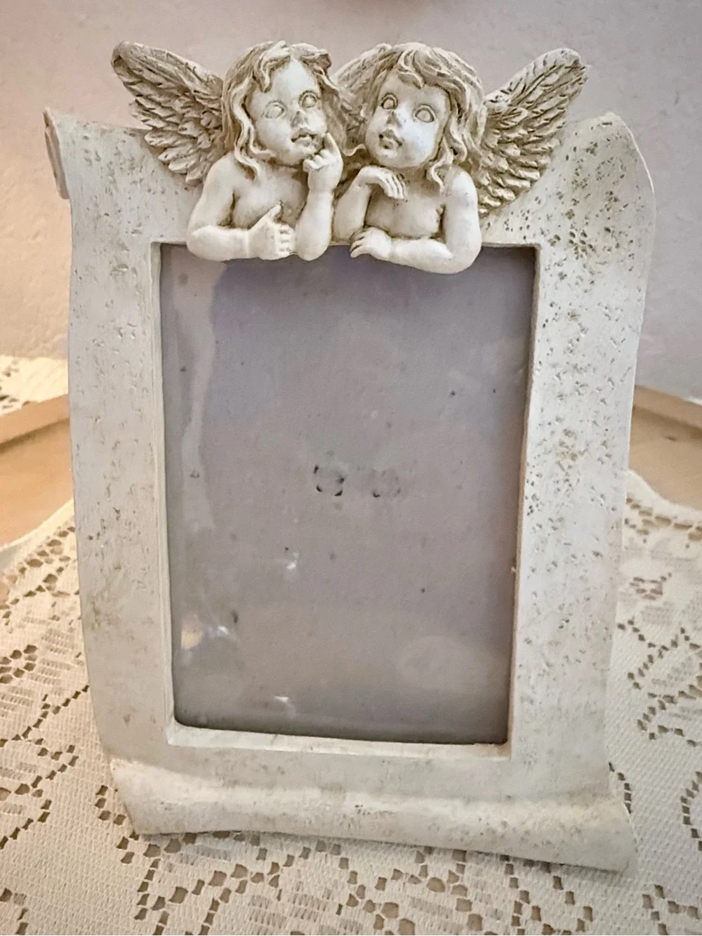 90s Cherubs Ceramic Scrolled Picture Frame 3x5
